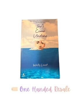 She's Come Undone by Wally Lamb - Blue Cover